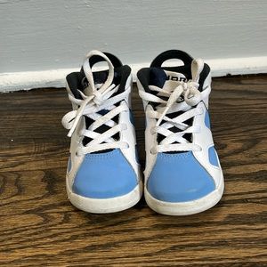 Baby blue Jordan’s 8C